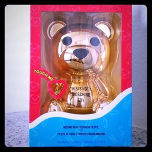 Moschino Limited Edition Bear Eyeshadow Palette
